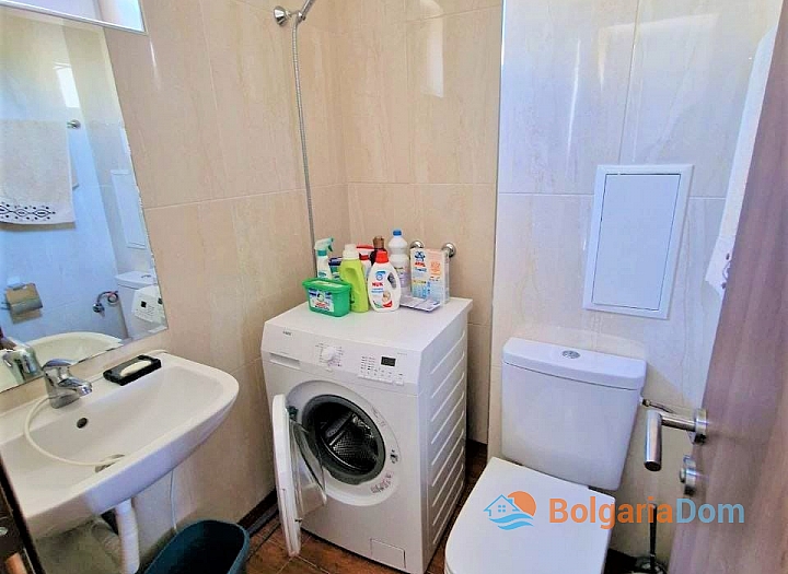 Трехкомнатная квартира с видом на море. Фото 18