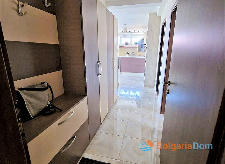 Трехкомнатная квартира с видом на море. Фото 14