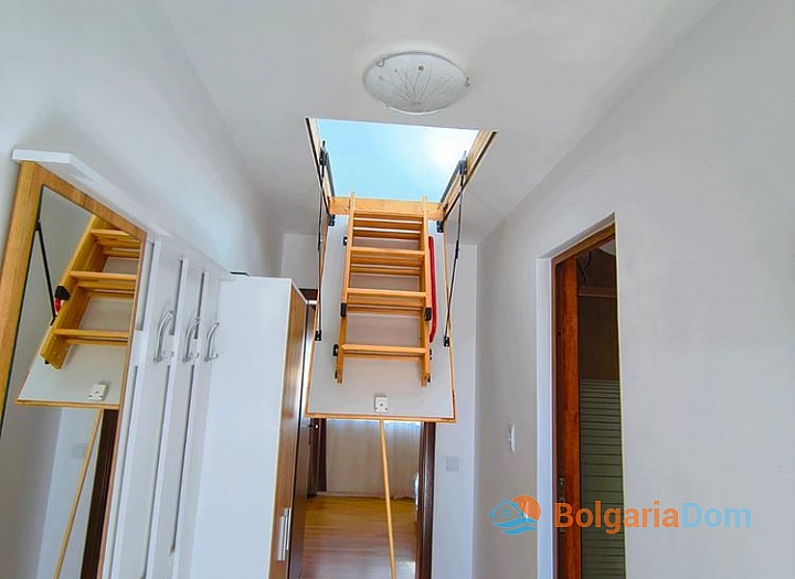 Dwupokojowe mieszkanie nad morzem w kompleksie Sveti Vlas Morski Far. Zdjęcie 14 Dwupokojowe mieszkanie nad morzem w kompleksie Sveti Vlas Morski Far. Zdjęcie 14