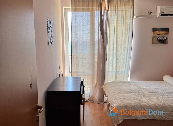 Zweizimmerwohnung mit Meerblick in einer großen Anlage. Foto 11