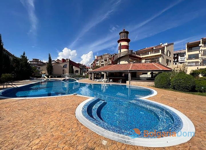 Studio nad morzem w kompleksie Sveti Vlas – Morski Far, zaledwie 100 metrów od plaży. Zdjęcie 1