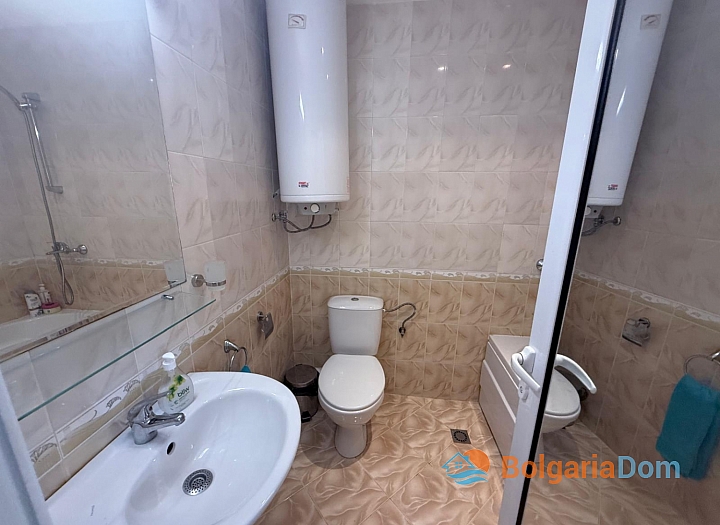 Spacious apartment with sea view in a large complex. Photo 28