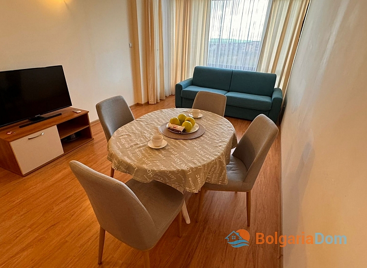 Velký dvoupokojový apartmán s výhledem na moře. Foto 2