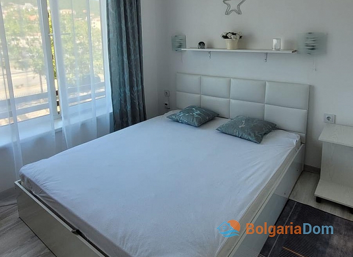 Doskonałe mieszkanie w dużym kompleksie. Zdjęcie 4