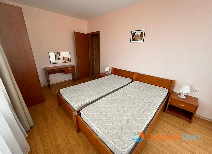 Prostorný apartmán 50 metrů od moře v uzavřeném rodinném komplexu . Foto 3