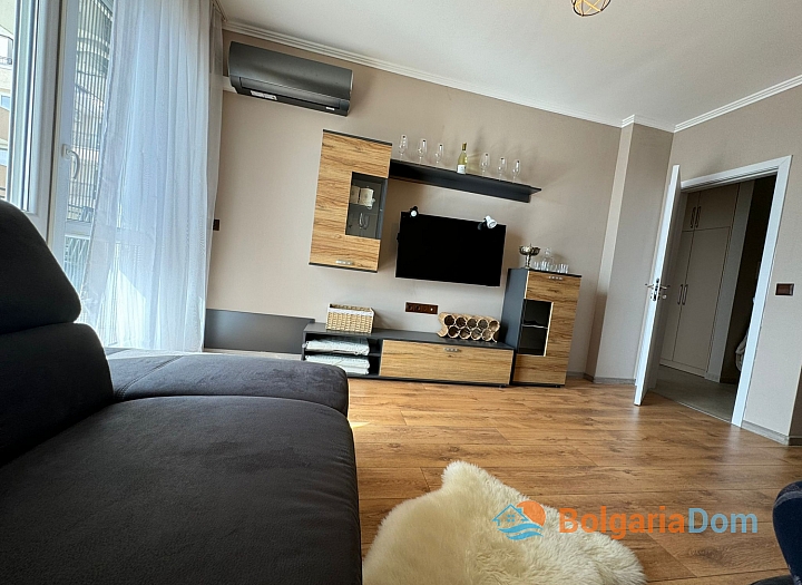 Apartmán s čelním výhledem na moře v první linii. Foto 3