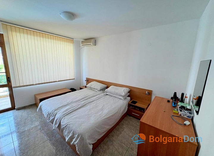Apartament z widokiem na basen w centrum Sveti Vlas. Zdjęcie 2