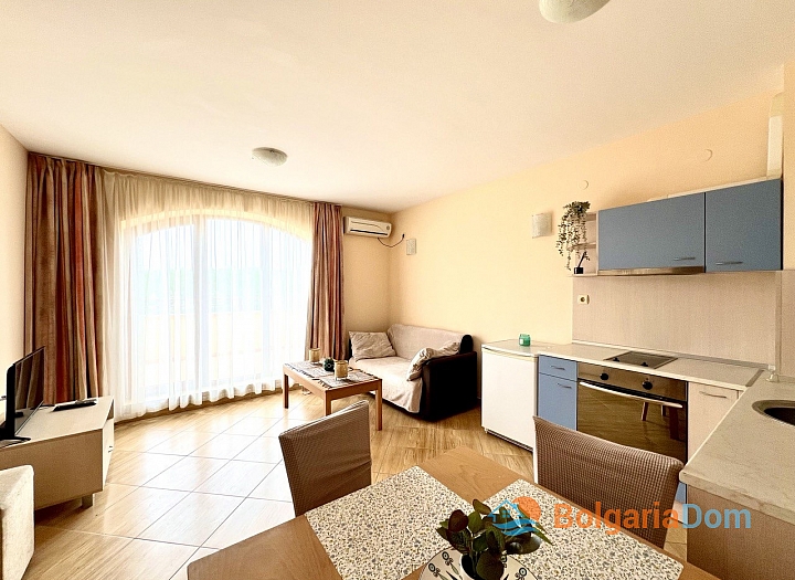 Przestronny apartament w centrum kurortu. Zdjęcie 10