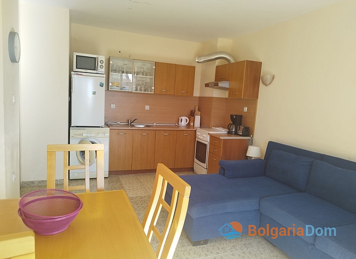 Apartament z widokiem na basen w kompleksie o doskonałej lokalizacji. Zdjęcie 8