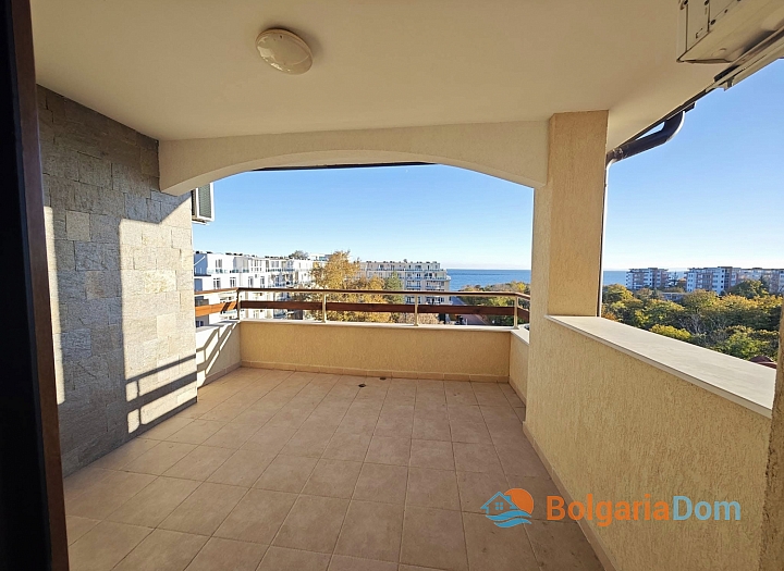 Three-room apartment with stunning sea view. Photo 9