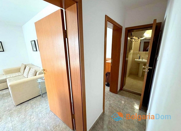 Apartament z widokiem na basen w centrum Sveti Vlas. Zdjęcie 13