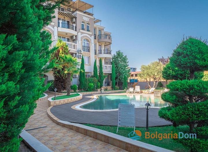 Apartament z widokiem na basen w pięknym kompleksie. Zdjęcie 5