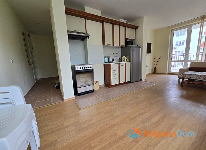 Apartament z widokiem na morze i basen w pierwszej linii 67 m² . Zdjęcie 3