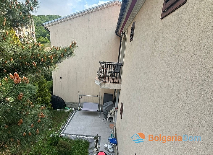 Dvoupokojový apartmán 400 metrů od moře. Foto 9