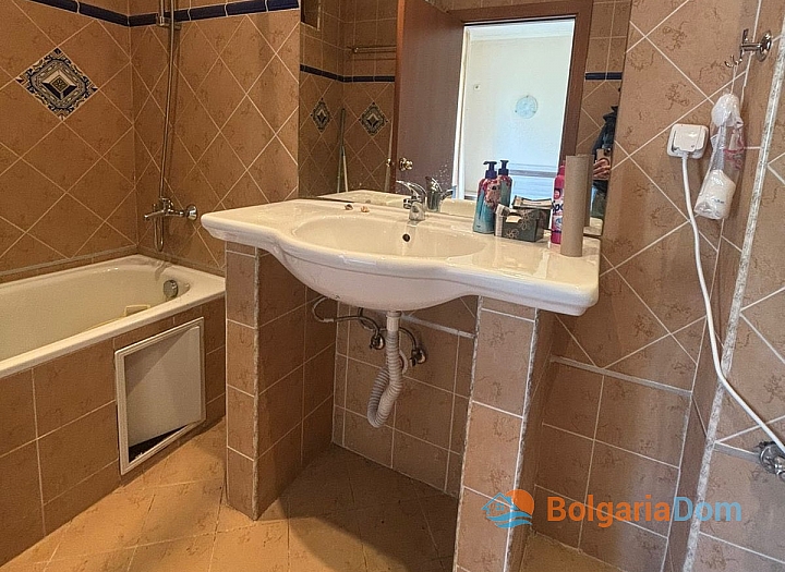 Dvoupokojový apartmán 400 metrů od moře. Foto 10