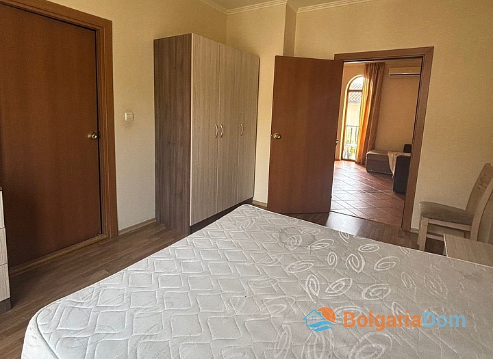 Dvoupokojový apartmán 400 metrů od moře. Foto 6
