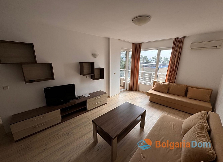 Nice two-room apartment near the sea. Photo 12