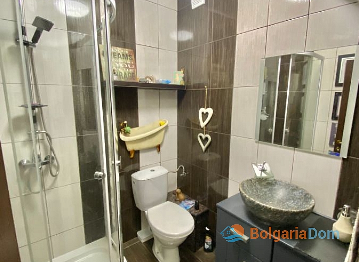 Čtyřpokojový apartmán s výhledem na moře. Foto 12