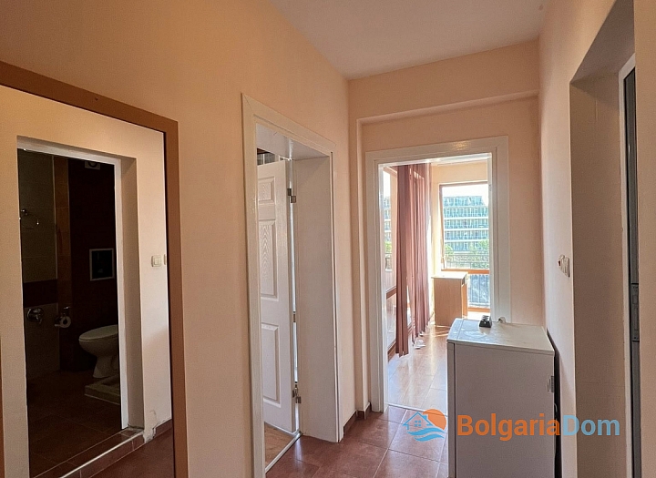 Geräumige Wohnung in einem Familienkomplex. Foto 15