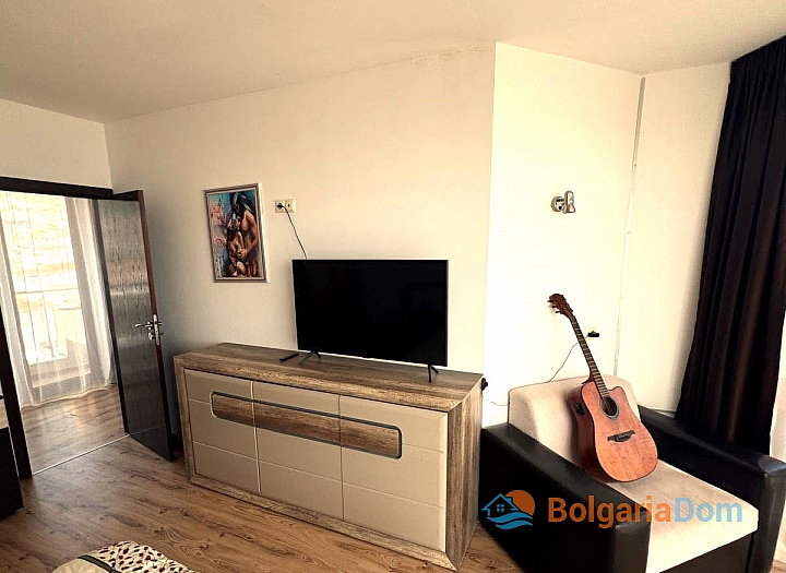 Krásný apartmán s panoramatickým výhledem na moře ve Sveti Vlas. Foto 5