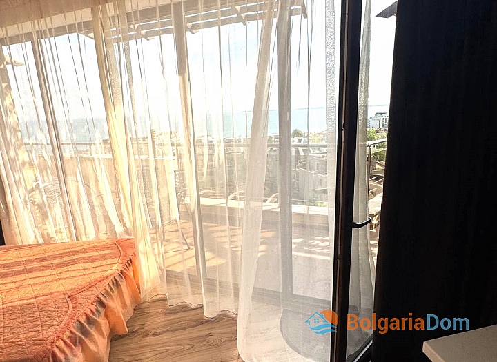 Krásný apartmán s panoramatickým výhledem na moře ve Sveti Vlas. Foto 9