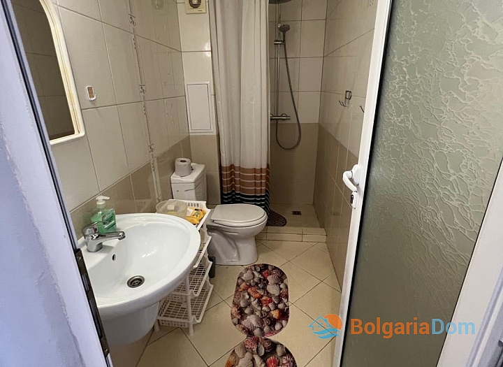 Vynikající studio ve velkém komplexu. Foto 19