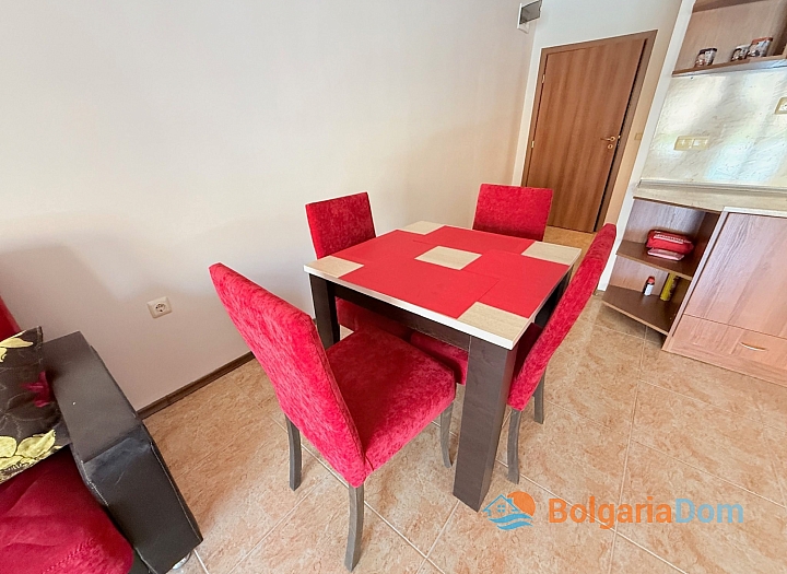 Velký dvoupokojový apartmán s výhledem na moře. Foto 4