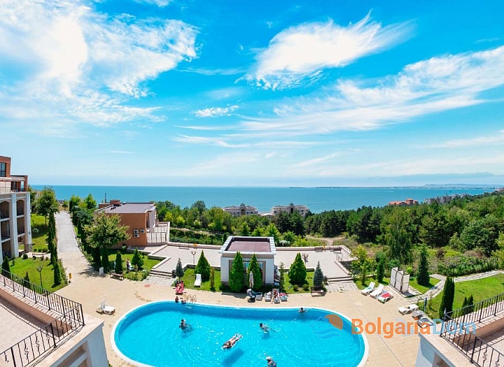 Apartmán s výhledem na moře v krásném velkém komplexu. Foto 7 Apartmán s výhledem na moře v krásném velkém komplexu. Foto 7
