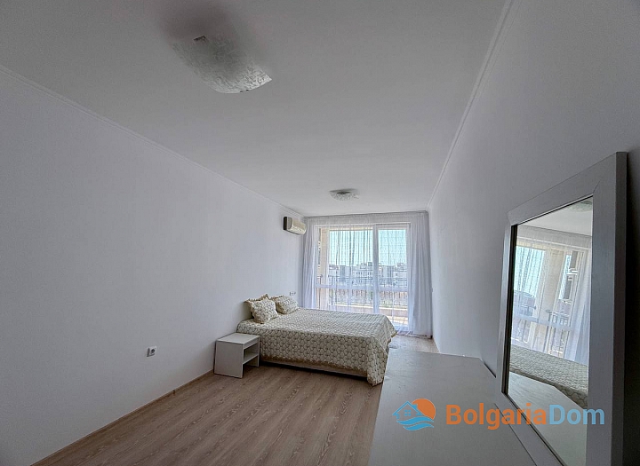 Stilvolle Wohnung in einem wunderschönen Komplex in Sveti Vlas. Foto 7