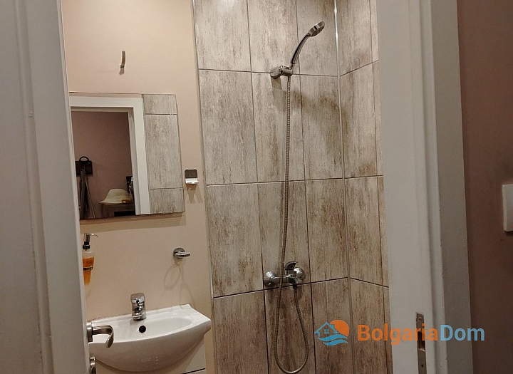Świetny apartament w Nesebyrze 2 minuty od plaży. Zdjęcie 6