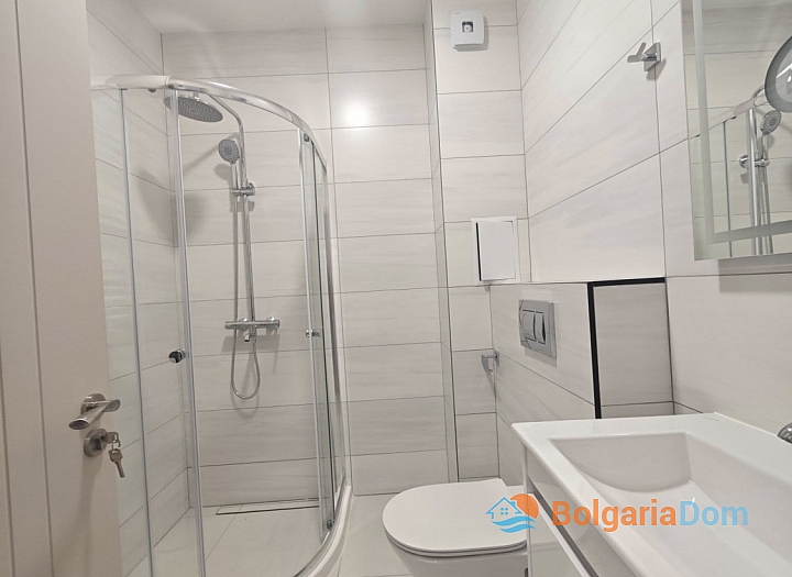 Nový byt v luxusním komplexu. Foto 12