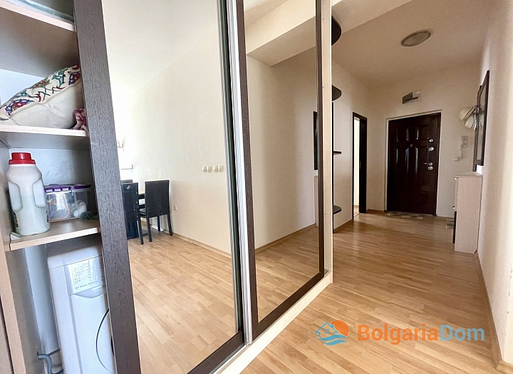 Nice three-room apartment 400 meters from the beach. Photo 14