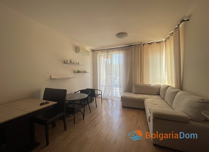 Nice three-room apartment 400 meters from the beach. Photo 15