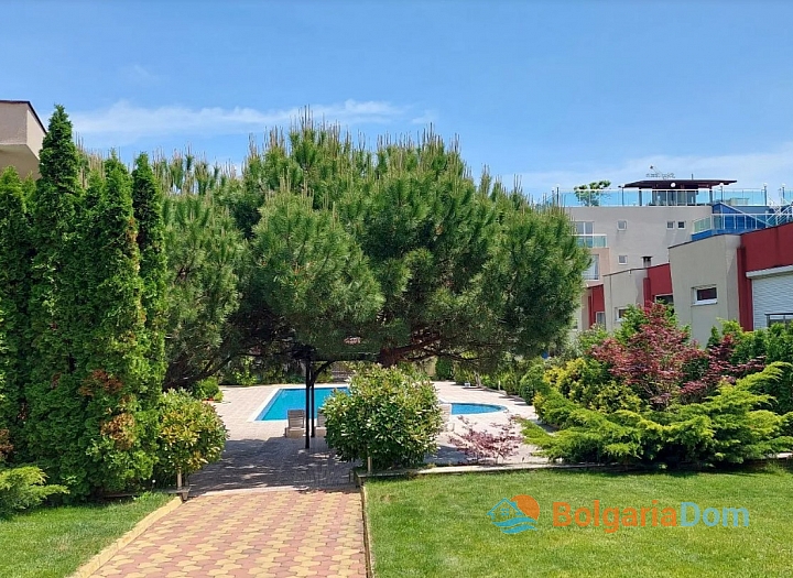 Large 1 bedroom apartment close to the sea!. Photo 12