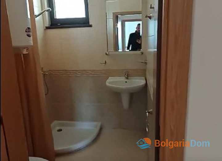 Przestronny apartament z widokiem na morze w pobliżu portu jachtowego. Zdjęcie 17