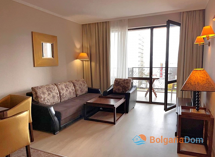 Квартира с видом на море и на бассейн в роскошном комплексе. Фото 2 Квартира с видом на море и на бассейн в роскошном комплексе. Фото 2