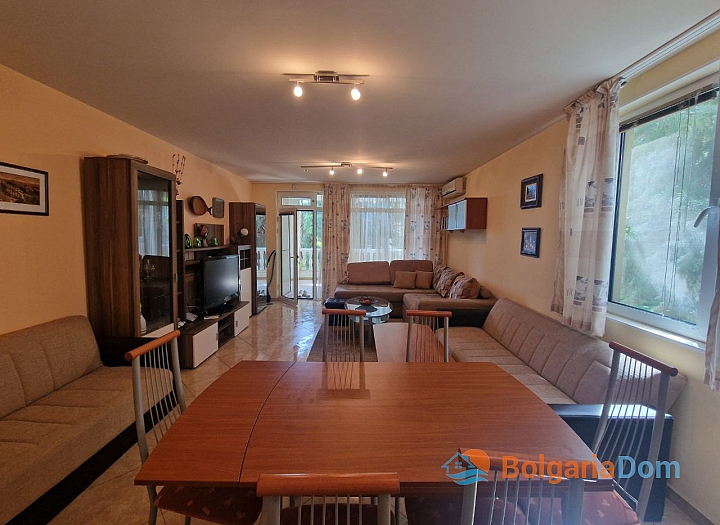 Dreizimmerwohnung mit großer Terrasse 100 Meter vom Meer entfernt. Foto 17