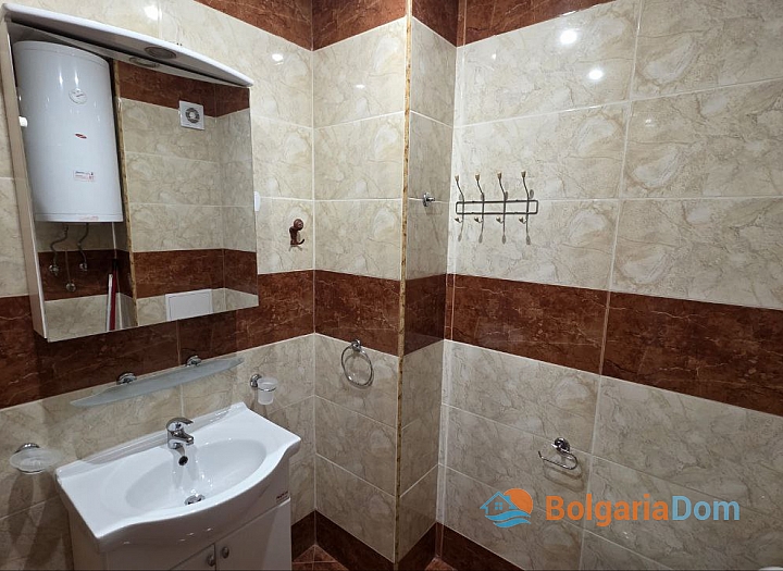 Útulné studio ve velkém rodinném komplexu. Foto 9