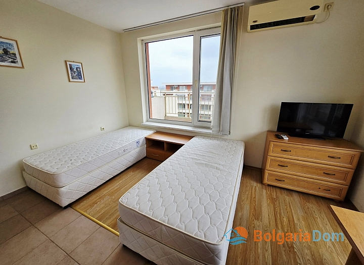 Excellent studio with a pool view. Photo 11 Excellent studio with a pool view. Photo 11