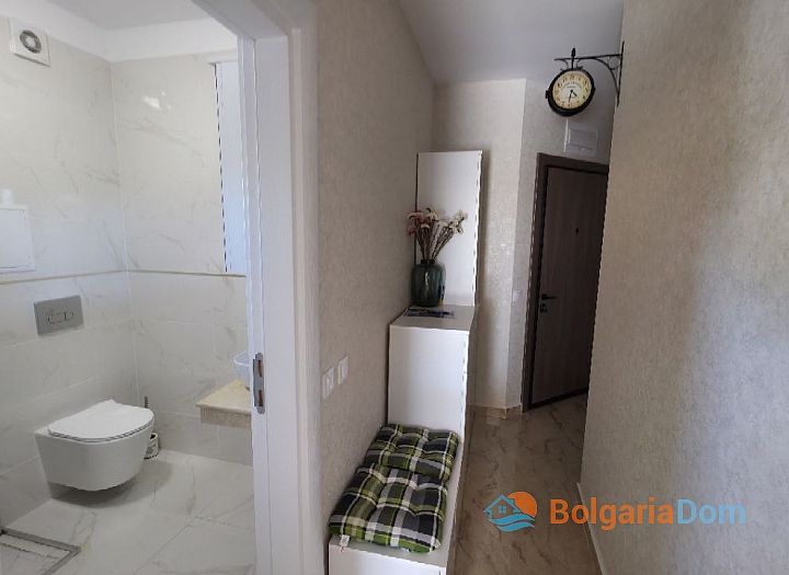 Нова трикімнатна квартира з великою терасою. Фото 15