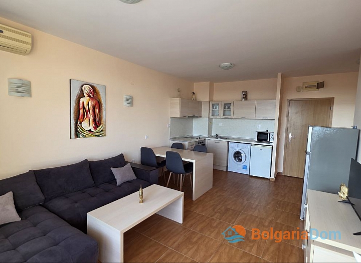 Dvoupokojový apartmán s výhledem na moře. Foto 2