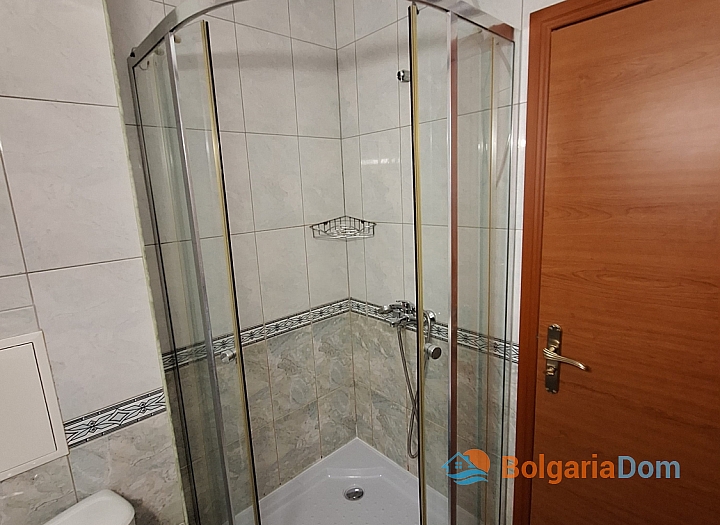 Apartament z widokiem na morze 200 metrów od luksusowej plaży. Zdjęcie 21