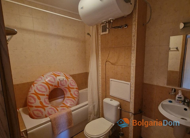 Three-room apartment at a great price. Photo 9