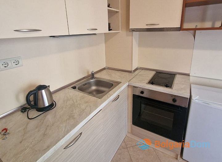 Apartment in a large complex with an excellent location. Photo 2 Apartment in a large complex with an excellent location. Photo 2
