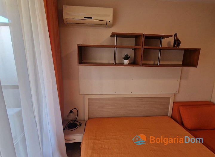 Apartment in a large complex with an excellent location. Photo 6 Apartment in a large complex with an excellent location. Photo 6