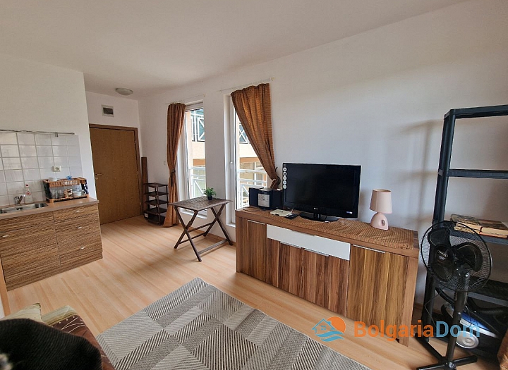 Světlé moderní studio za skvělou cenu. Foto 8