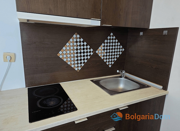 Симпатична квартира в комплексі з низькою таксою підтримки. Фото 7