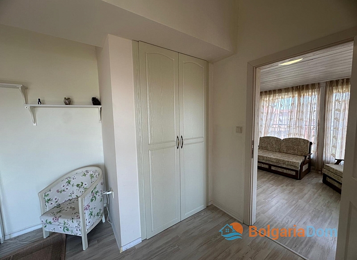 Spacious two-room apartment 400 meters from the sea. Photo 16