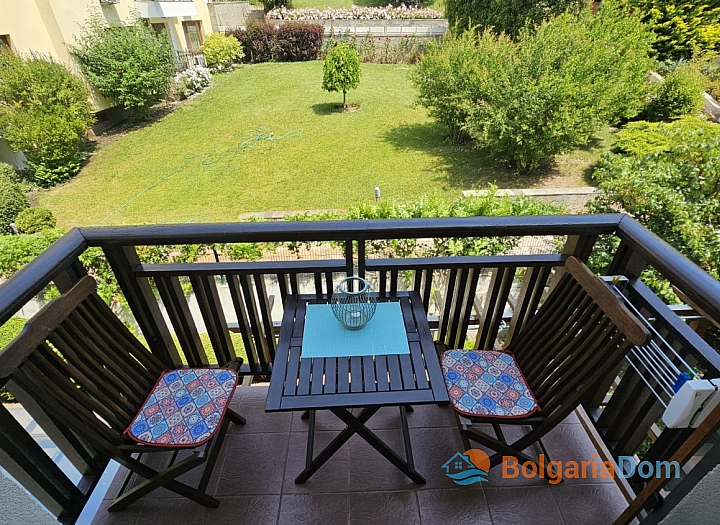 Spacious studio in a luxury complex on the first line. Photo 5