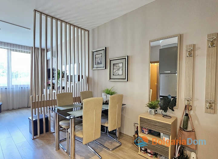 Spacious studio in a luxury complex on the first line. Photo 10